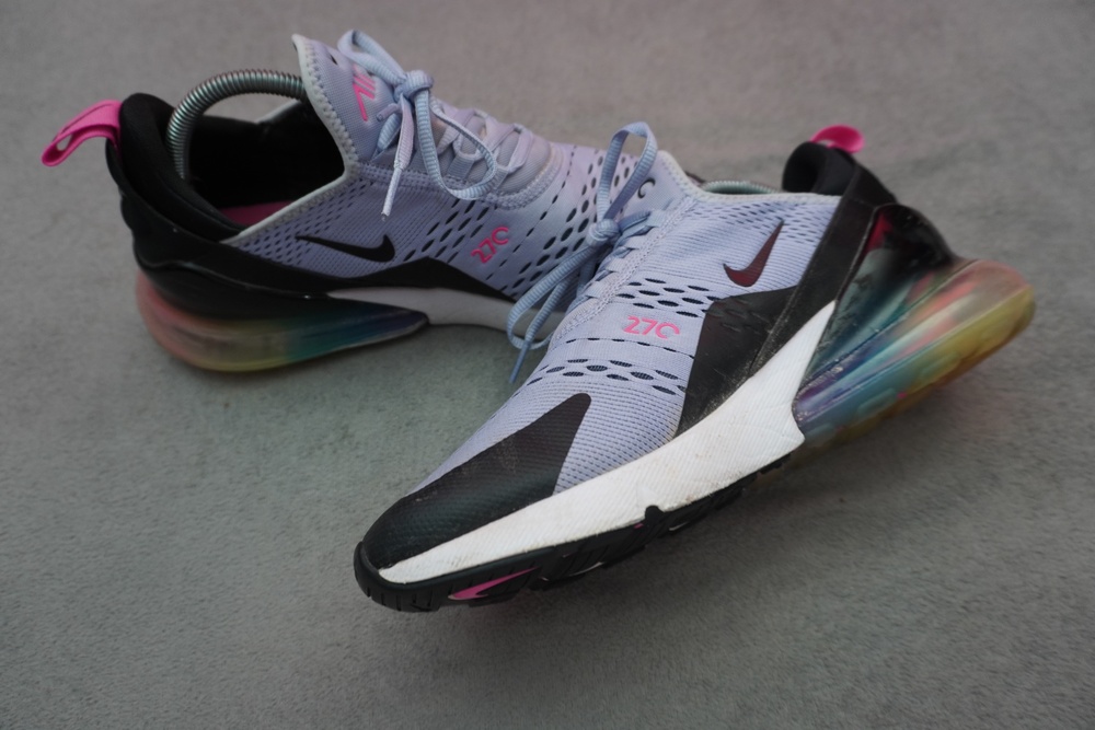 Nike Air Max 270 Mens 9.5 Purple Pink 27C Iridescent Bubble AR0344-500